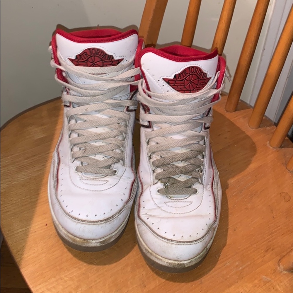 Air Jordan 2 Retro ‘Chicago Home’